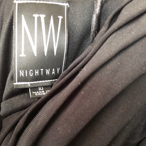 Nightway Strapless Pleated Stretch Gown Size 10 - Picture 4 of 6